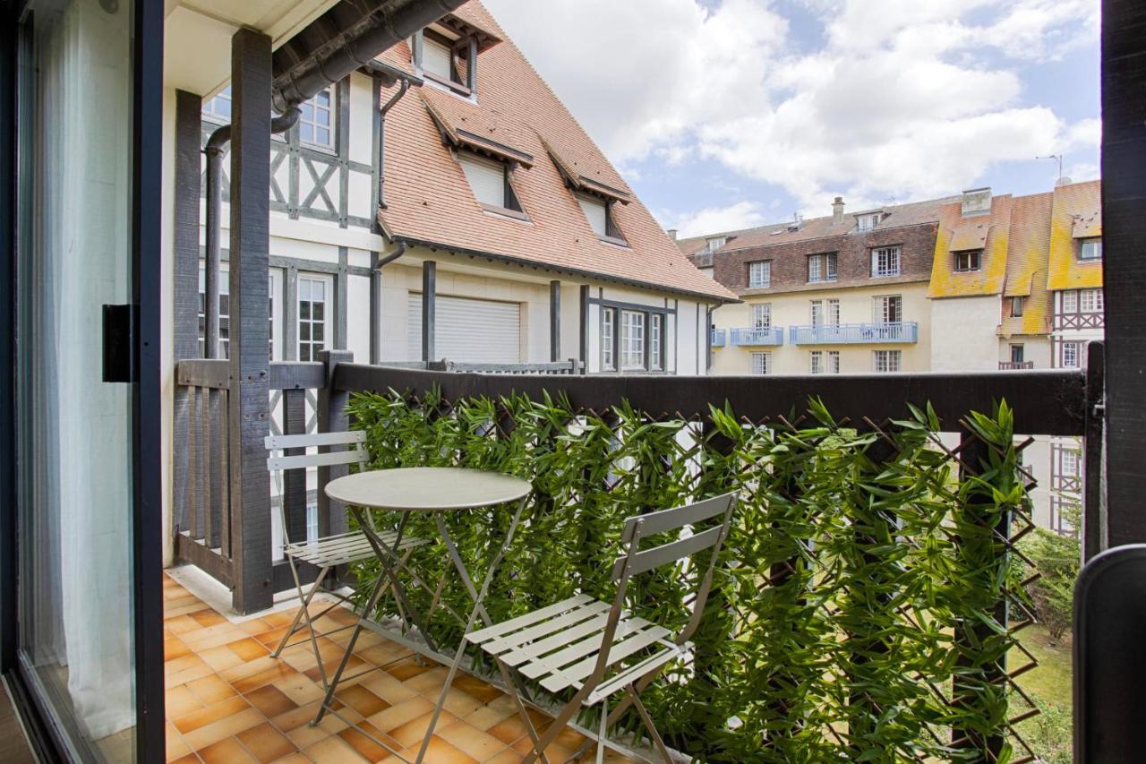 Castel Saint Clair - Trois Pieces - Deauville Centre Buitenkant foto